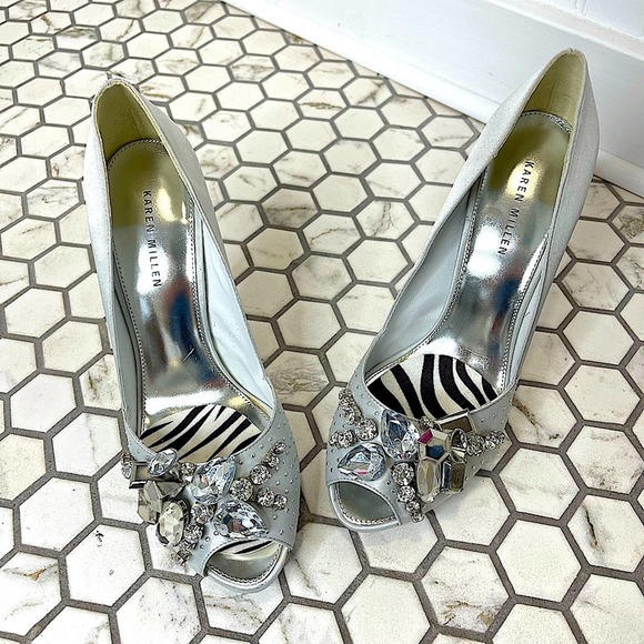 Karen Millen Designer Stiletto Bridal Heels, Silk with Rhinestones Silver party - Picture 1 of 9